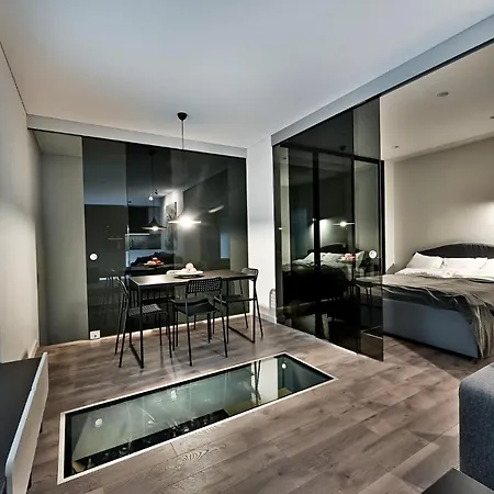 Jacuzzi Cinema Loft Appartement Kaunas