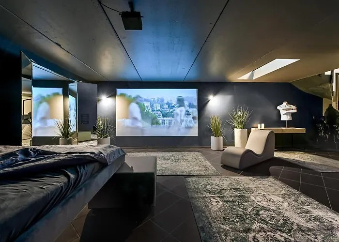 아파트 Jacuzzi Cinema Loft